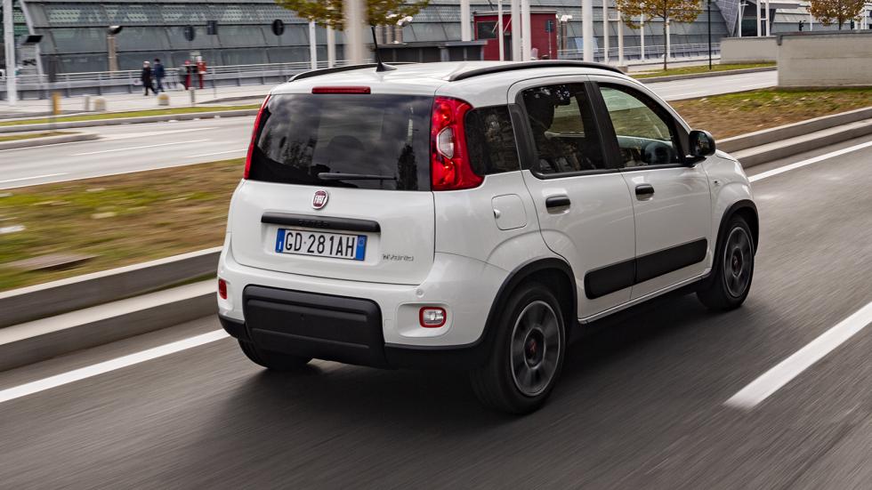 Νέες τιμές & όφελος έως 1.400 ευρώ για τα Fiat 500 & Panda hybrid